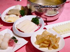 -行家海鲜火锅酒家(静安寺店)