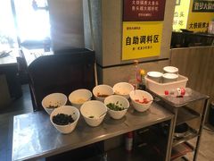 自助调料区-陈大锅·岳阳鱼馆·地道岳阳菜(美食街店)