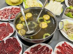 -官塘陈记鱼生·潮汕砂锅粥·潮汕生腌牛肉火锅(潮枫路总店)