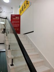 -婳彧美颜馆