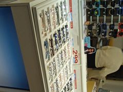 -荣视医眼镜(老车站店)