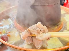 -羊家胡同·龙虾烧烤火锅(龙汇路店)