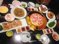-猪啊牛呀羊啊铜盘烤肉(正大广场店)