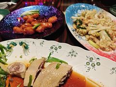 -粤·向群饭店(麓景路店)