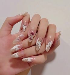 -兔猫ToMoreNails美甲美睫