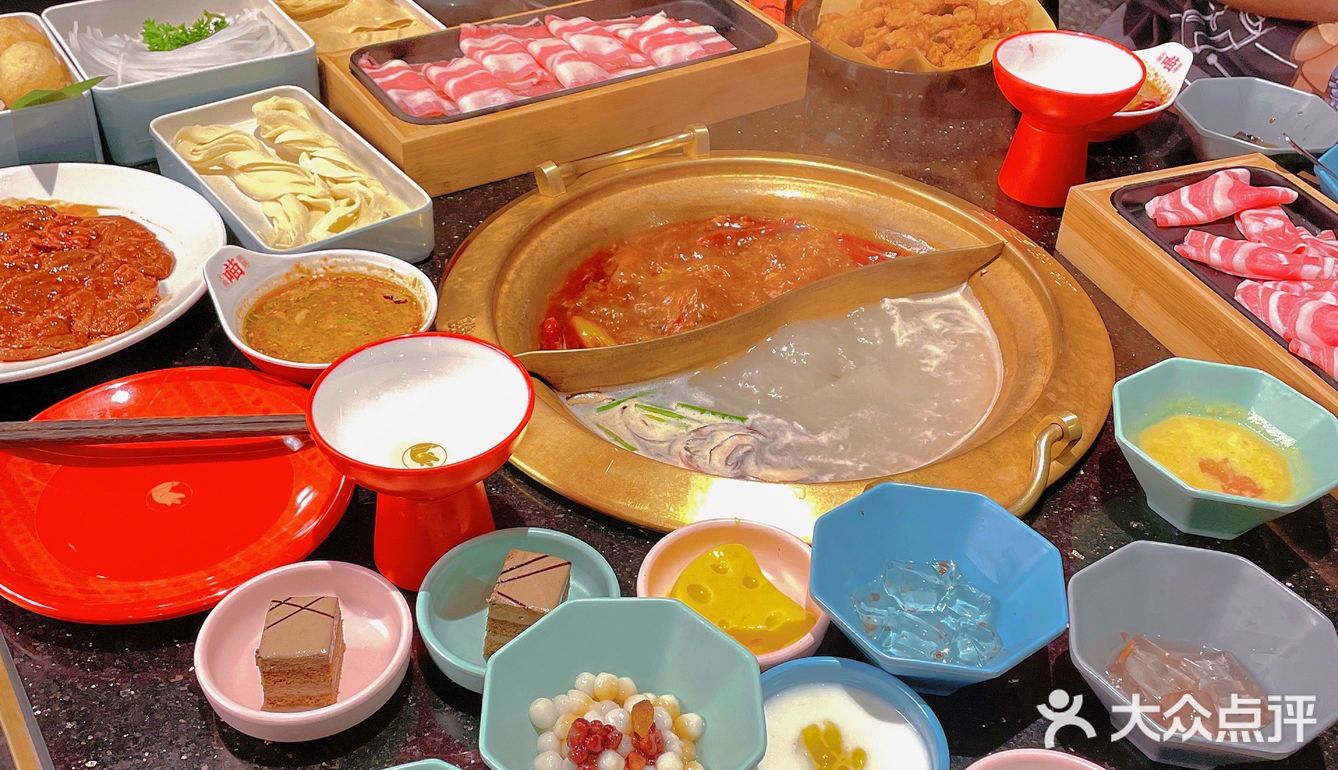 沈阳国潮风熊喵来了火锅❗️多种免费甜品💕