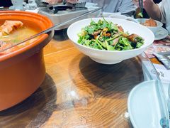 -黄泥岗·地道湖北菜(奥特莱斯店)