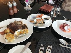 -圣丰索菲特·2 On 988 Café 自助餐厅