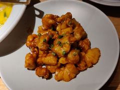 -蜜桃餐厅·伴山(绿宝广场店)