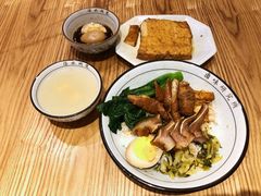 -狮头牌卤味研究所·卤味饭(花城汇南区店)