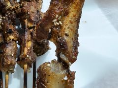 -巴汗羊肉串烧烤店