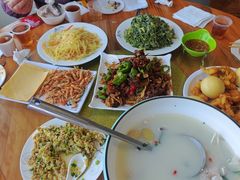 -美顺香食府鱼头老店(雪野湖店)