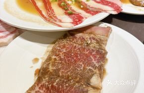 Raw Beef King Ribs