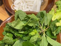 -阿山卓·野生菌火锅·纳西火塘烤肉