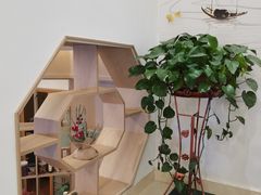 -耳语轻风专业采耳馆(古北花世界商业广场店)