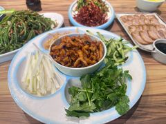 -合合春饼·酱骨·东北菜(潘家园店)