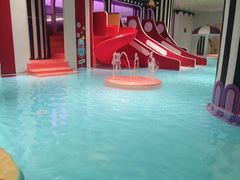 -涨巢·潮玩水疗局