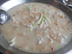 -老来福·非遗酸汤兔(凯旋路店)