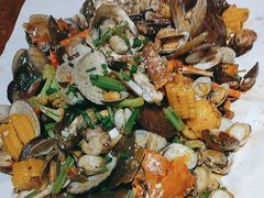 -东来菜馆•手抓海鲜家常菜•海鲜锅贴(鸽子窝店)