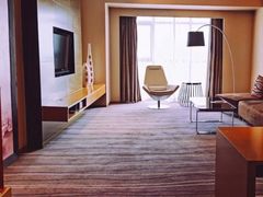 -青岛富力艾美酒店