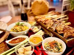 -DiAtas by Art Cafe Bumbu Bali