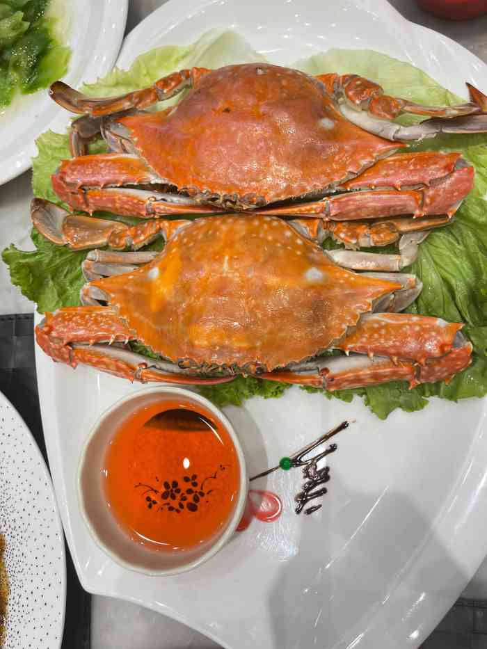 苏先生海鲜渔庄(金桥店)-"海鲜比较新鲜,服务员的态度真是不敢恭维!