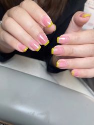 -ManiQ 美甲美睫專門店