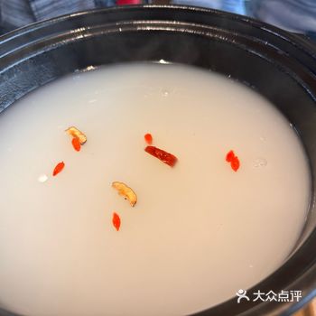 #新鲜食材让您吃得放心 快乐的冬天火锅，是我最期待的