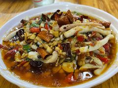 油呛鱿鱼-玛扎烧烤私房菜