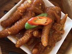 -深圳富苑皇冠假日套房酒店