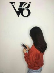 -V8潮牌·接发烫染连锁