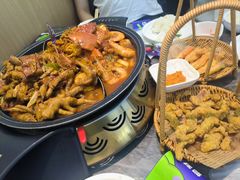 -徐记小怪兽肉蟹煲(中央大街店)