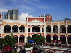 -佛罗伦萨小镇广佛名品奥特莱斯(疏港路店)