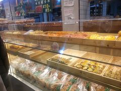 面包甜点陈列柜-周记传统糕点PASTRY(蜀汉路店)