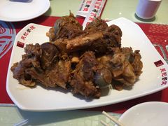 -吴记酱骨炖菜馆(西大直街店)