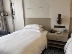 -上海漕河泾万丽酒店