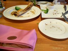 -LENBACH兰巴赫西餐啤酒坊(大连星海广场店)