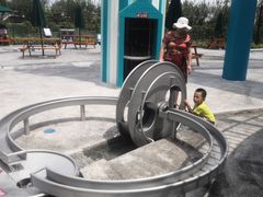 -季高兔窝窝亲子园(上海薰衣草公园店)