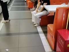 -白玉兰食品(中山公园龙之梦店)