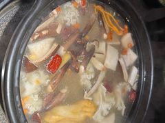 -芸鲜季·云南野生菌餐厅· 云南风物味研社(闵行店)