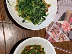 -黄泥岗·地道湖北菜(奥特莱斯店)