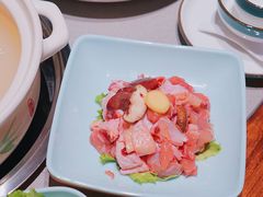 -四点金粥底火锅(沂州里店)