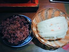 -蓝田九大碗民俗食府(蓝田店)