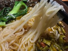 -八月美食小馆(银泰城总店)