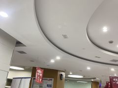 -雅悦齿科(顾村公园店)
