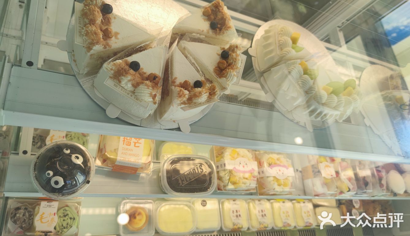 温江|都去给我美美拍照喝咖啡，享受面包咖啡好天气