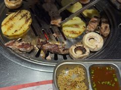 -炽城·烤肉名家(鸿达中央广场店)