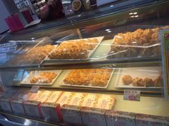 -天品味 一口吃榴莲泡芙