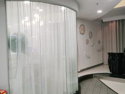 点击看大图 -八佰伴8008星级形象店