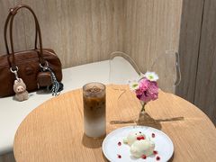 -洄归山也·高空C位湖景下午茶(东方之门店)